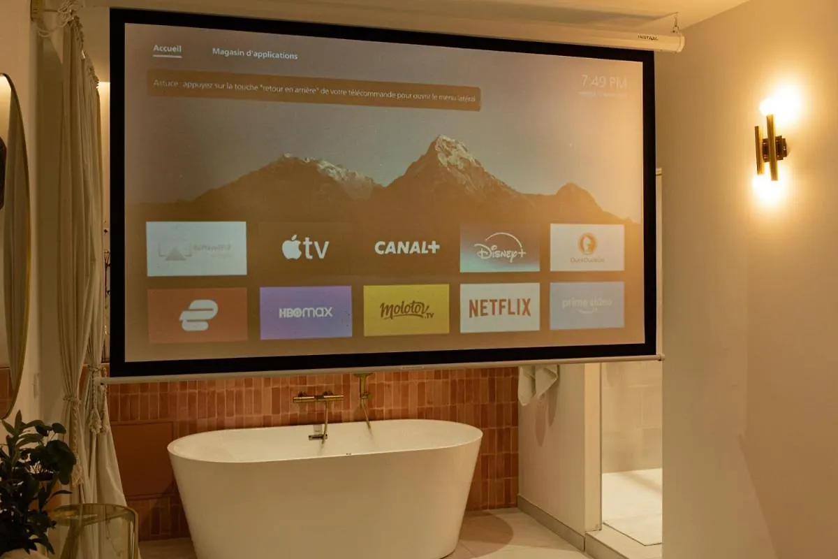 Suite Meraki - Luxe & Voyage - Jacuzzi & Cinema Saint-Etienne  Apartment Saint-Etienne (Loire)