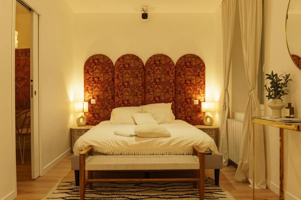 Suite Meraki - Luxe & Voyage - Jacuzzi & Cinema Saint-Etienne  Apartment Saint-Etienne (Loire)